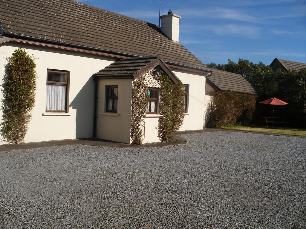 Doolin Cottage Accommodation Экстерьер фото
